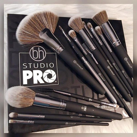 13 Pcs B.H Cosmetics Studio Pro Brush Set Beautiful Essential Makeup Brushes